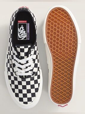 Vans - PopCush Marshmallow Skateboarding Checkerboard Shoe Men’s Size 9.5 (NWOT)